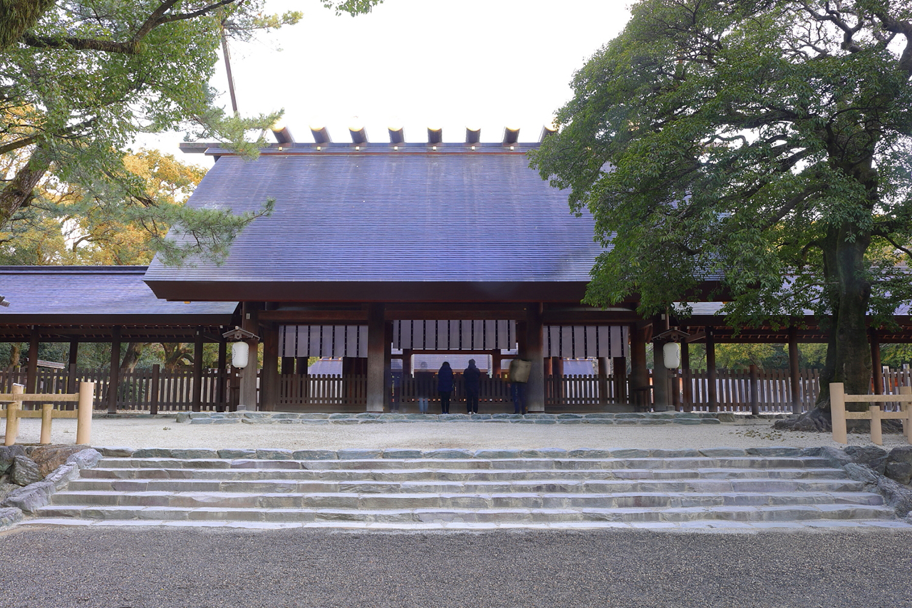 熱田神宮 拝殿