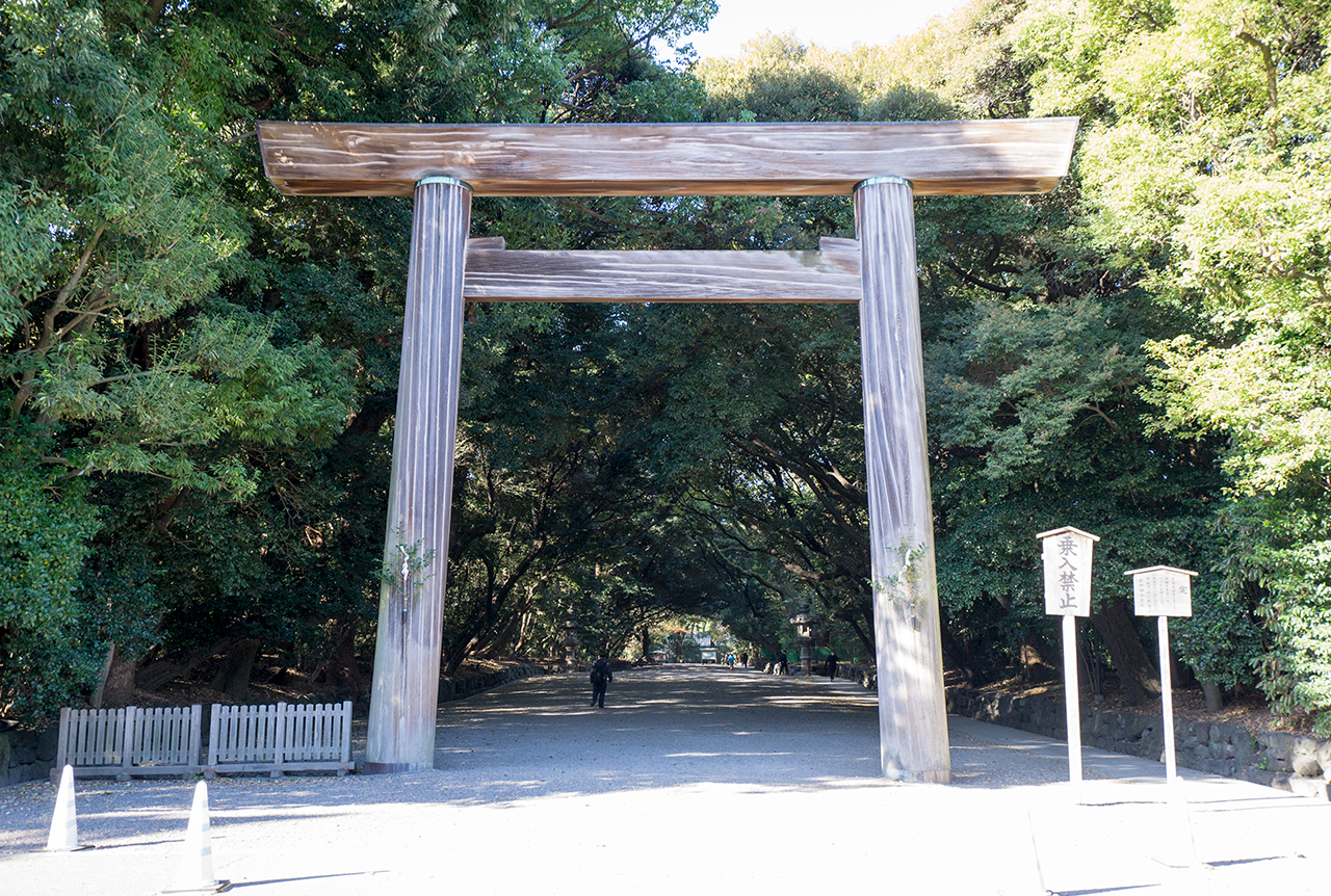 東門の鳥居