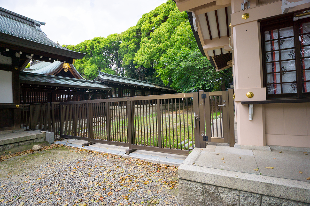 真清田神社 三明神社 入口