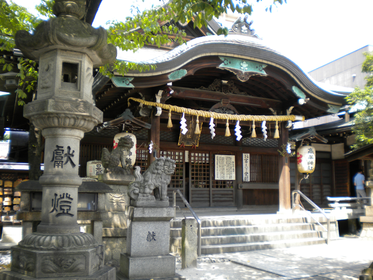 拝殿