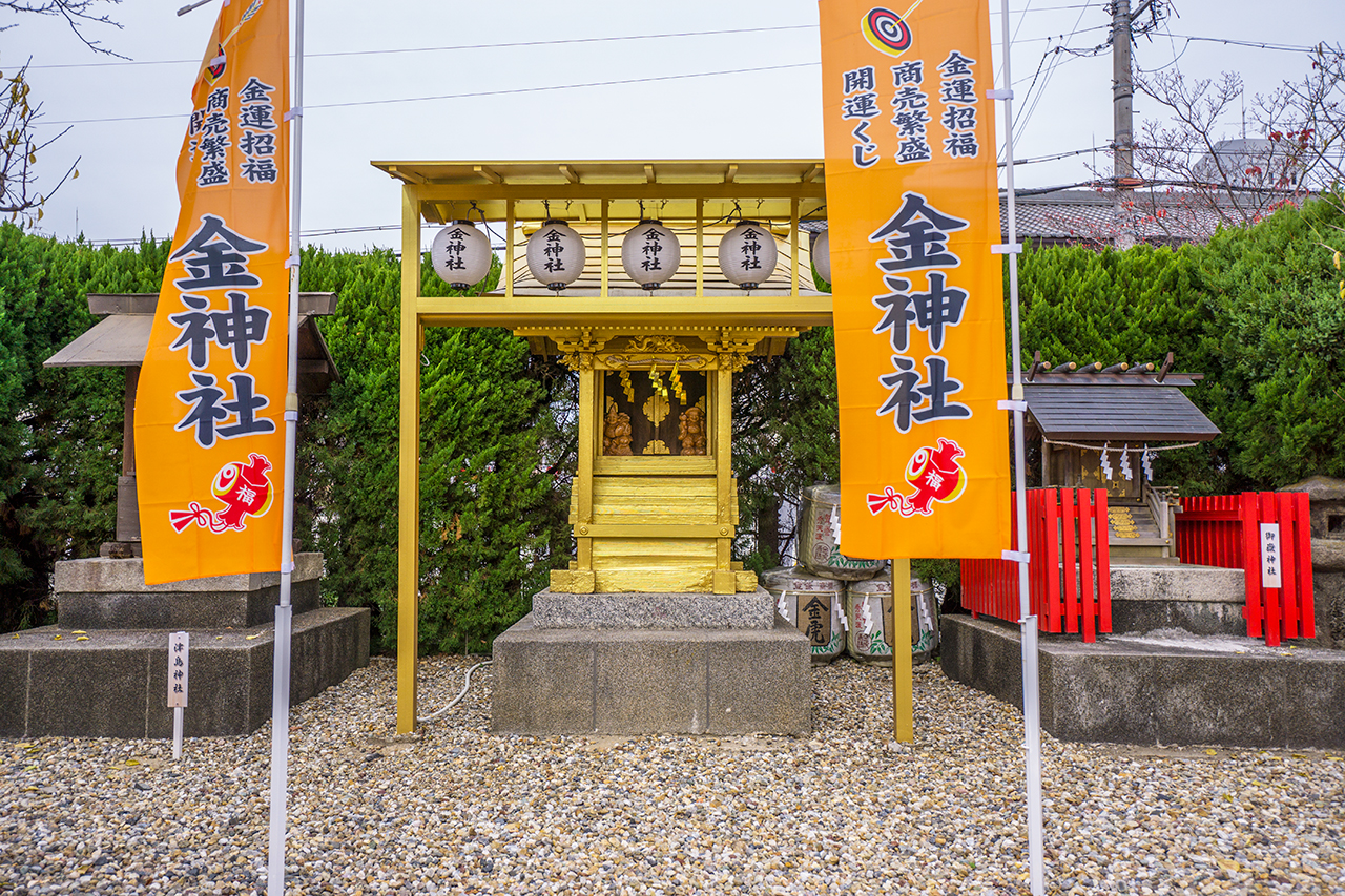 金神社 社殿