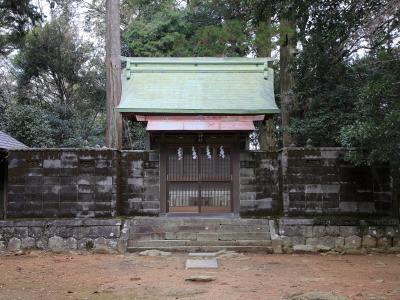六所神社 上宮 拝殿