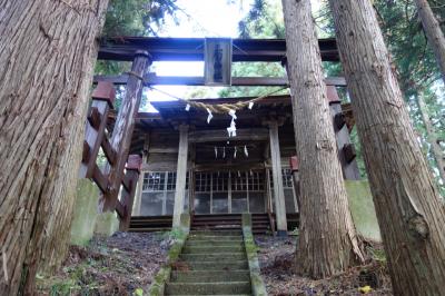 三哲神社 拝殿