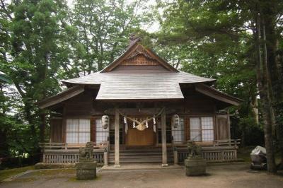 綴子神社 拝殿