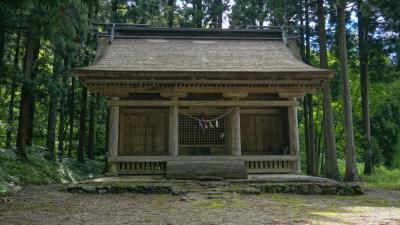 保呂羽山波宇志別神社 拝殿