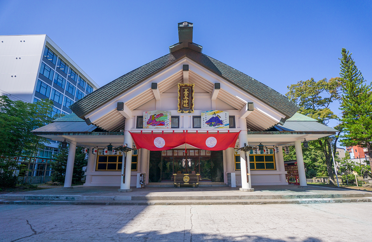 善知鳥神社 拝殿