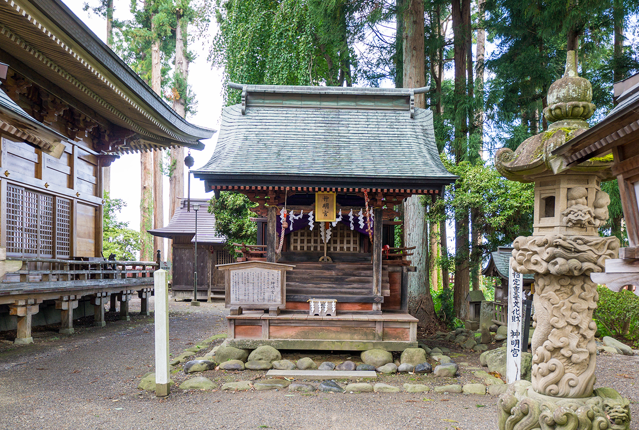神明宮 社殿