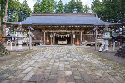 櫛引八幡宮 拝殿