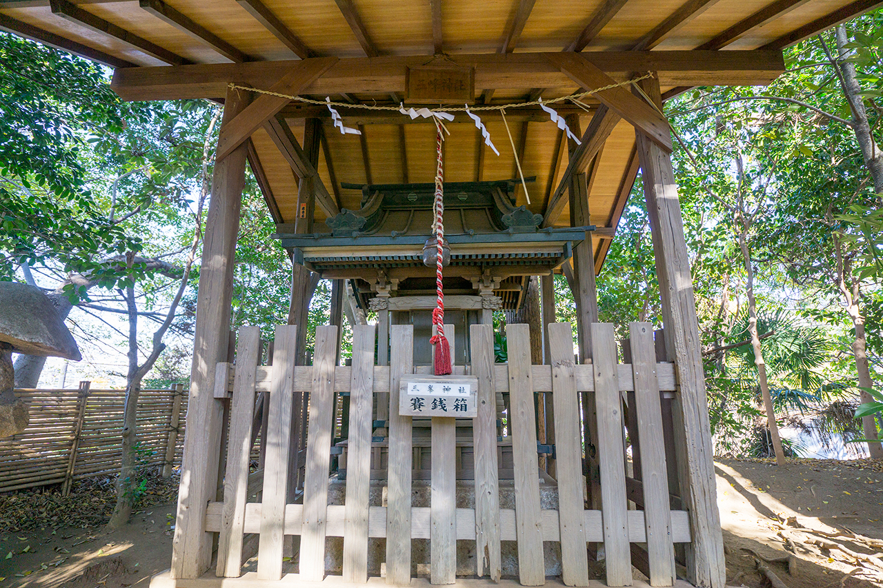 三峯神社 社殿