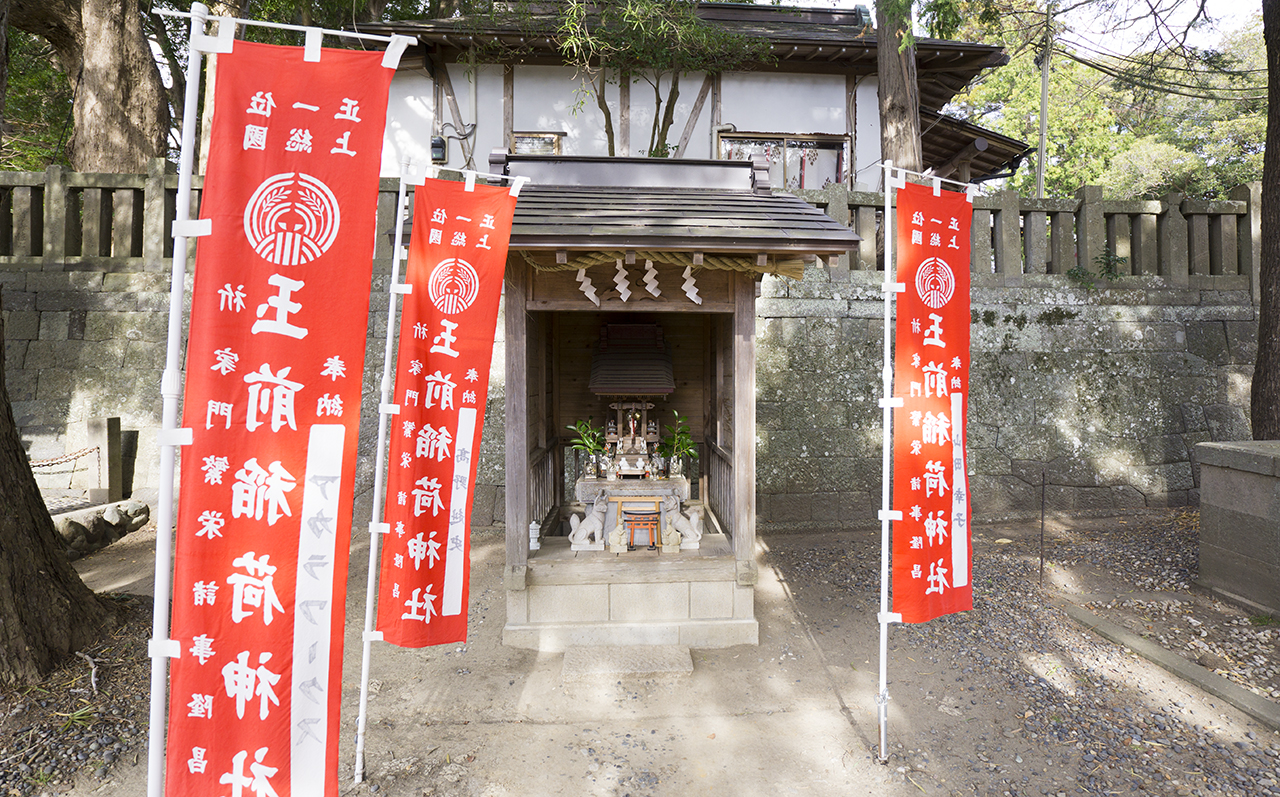 玉前稲荷神社 社殿