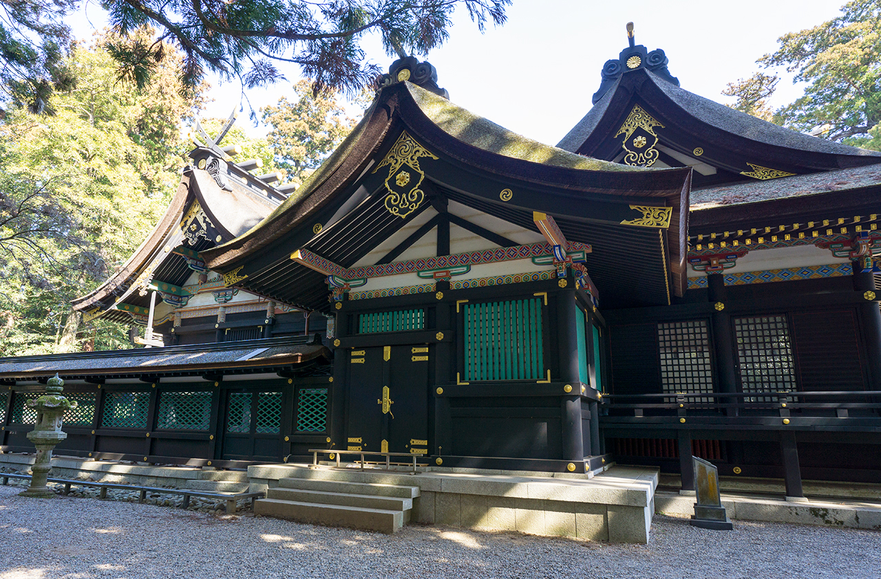 本殿・幣殿・拝殿