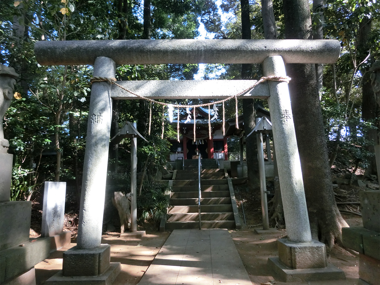 鳥居