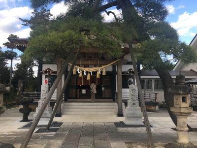 髙靇神社 拝殿