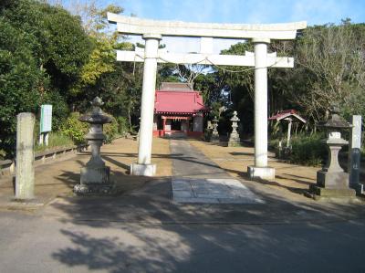 浦賀神社 鳥居と拝殿