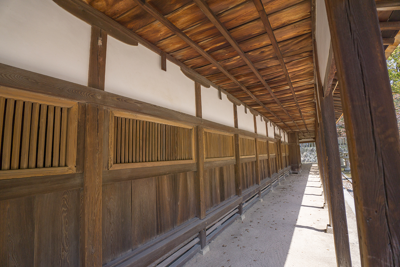 十七神社 社殿内側
