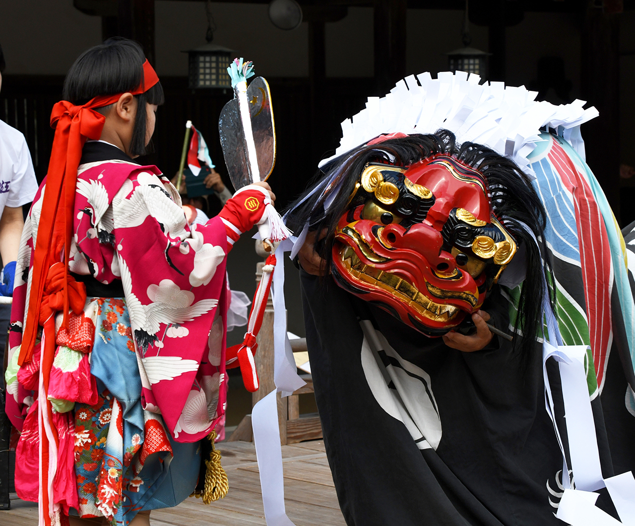 産須奈大祭の獅子舞