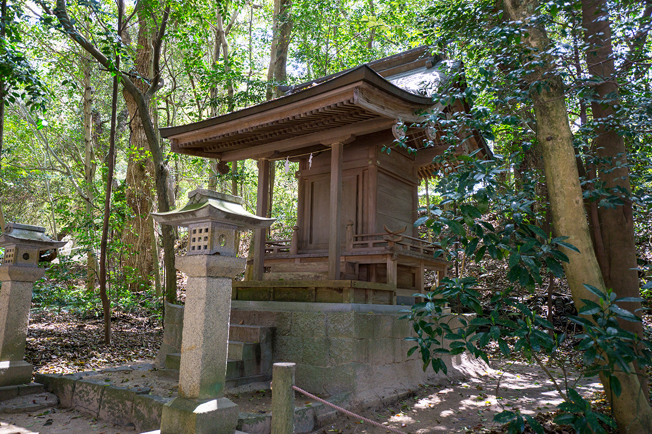 葛城神社・祓殿神社・伊予国総社 本殿