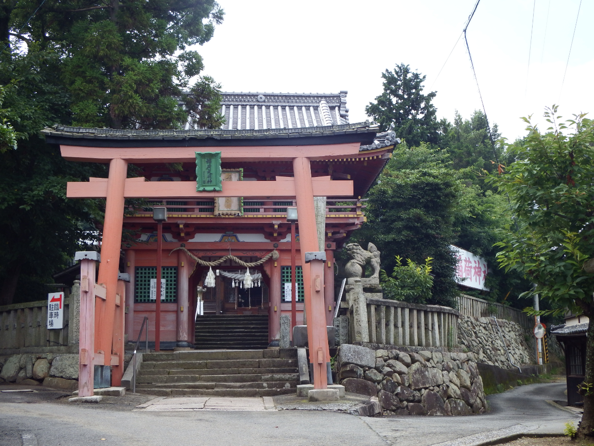 鳥居と楼門