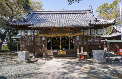 高忍日賣神社 拝殿