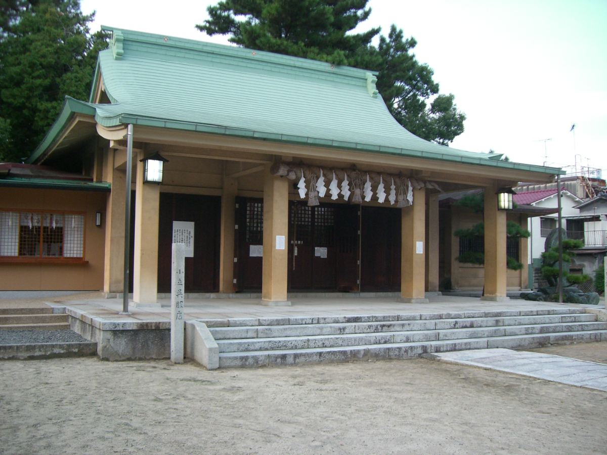 拝殿