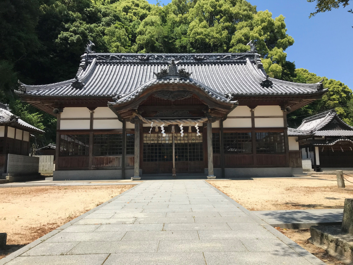 拝殿