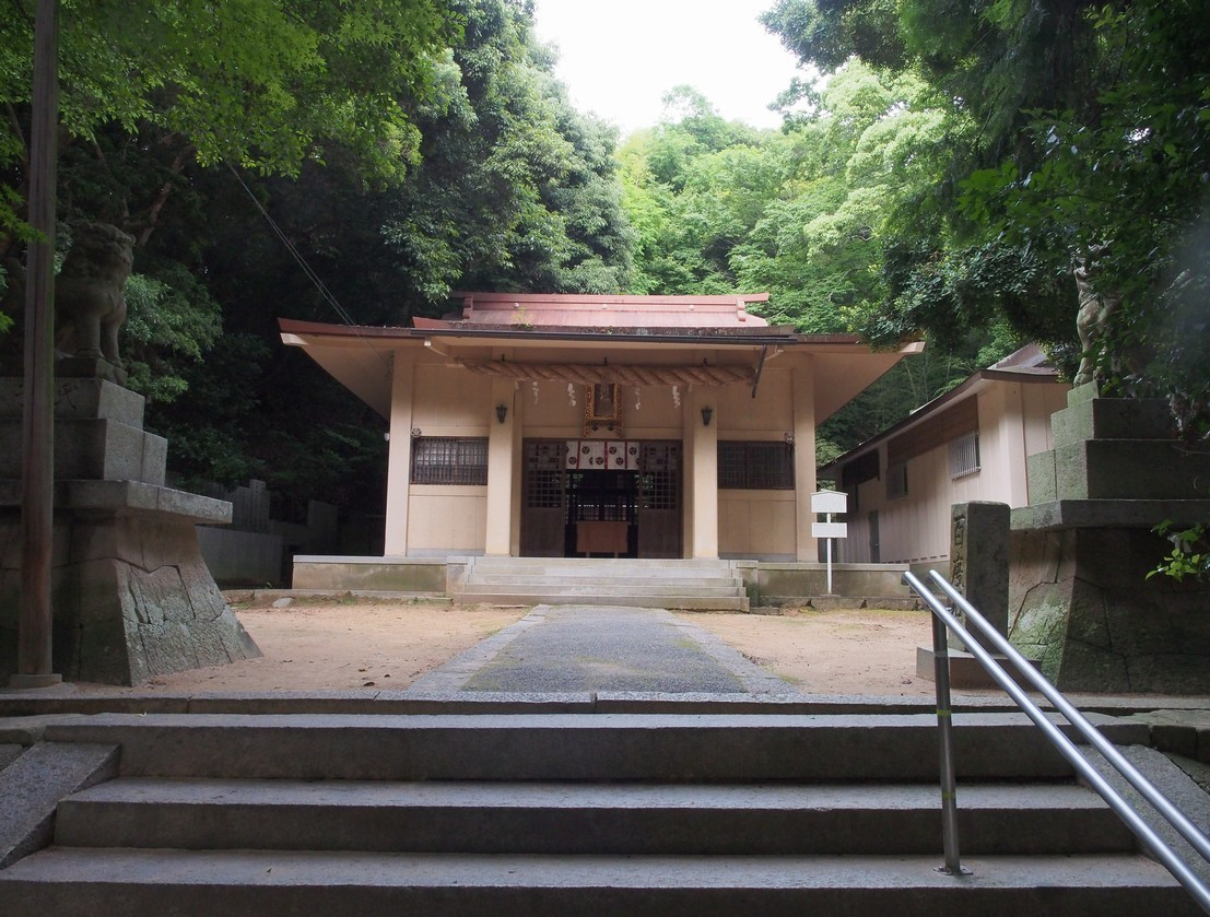 拝殿