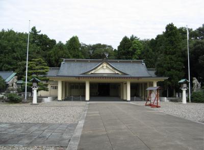 福井県護国神社 拝殿