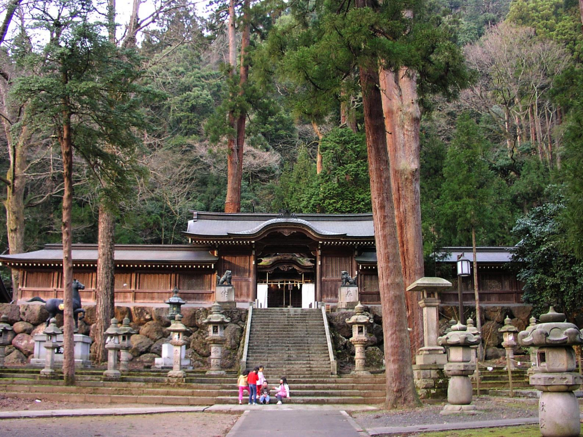 下宮（里宮）拝殿