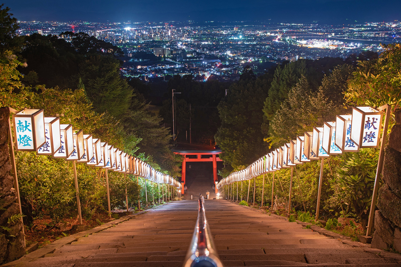 献灯祭の石段