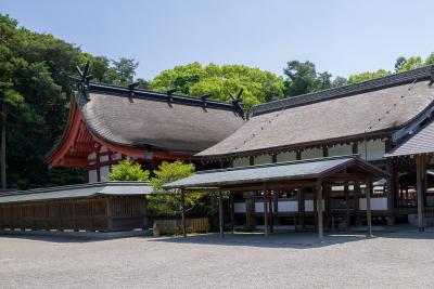 宗像大社 辺津宮 拝殿と本殿