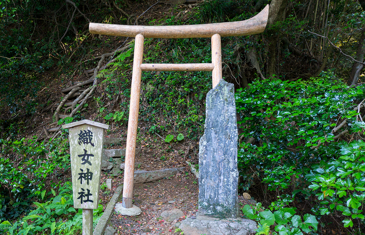 織女神社の鳥居
