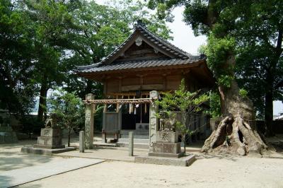 細石神社 拝殿
