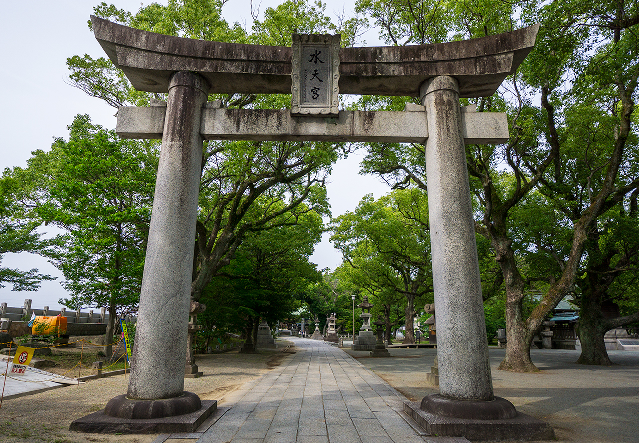鳥居