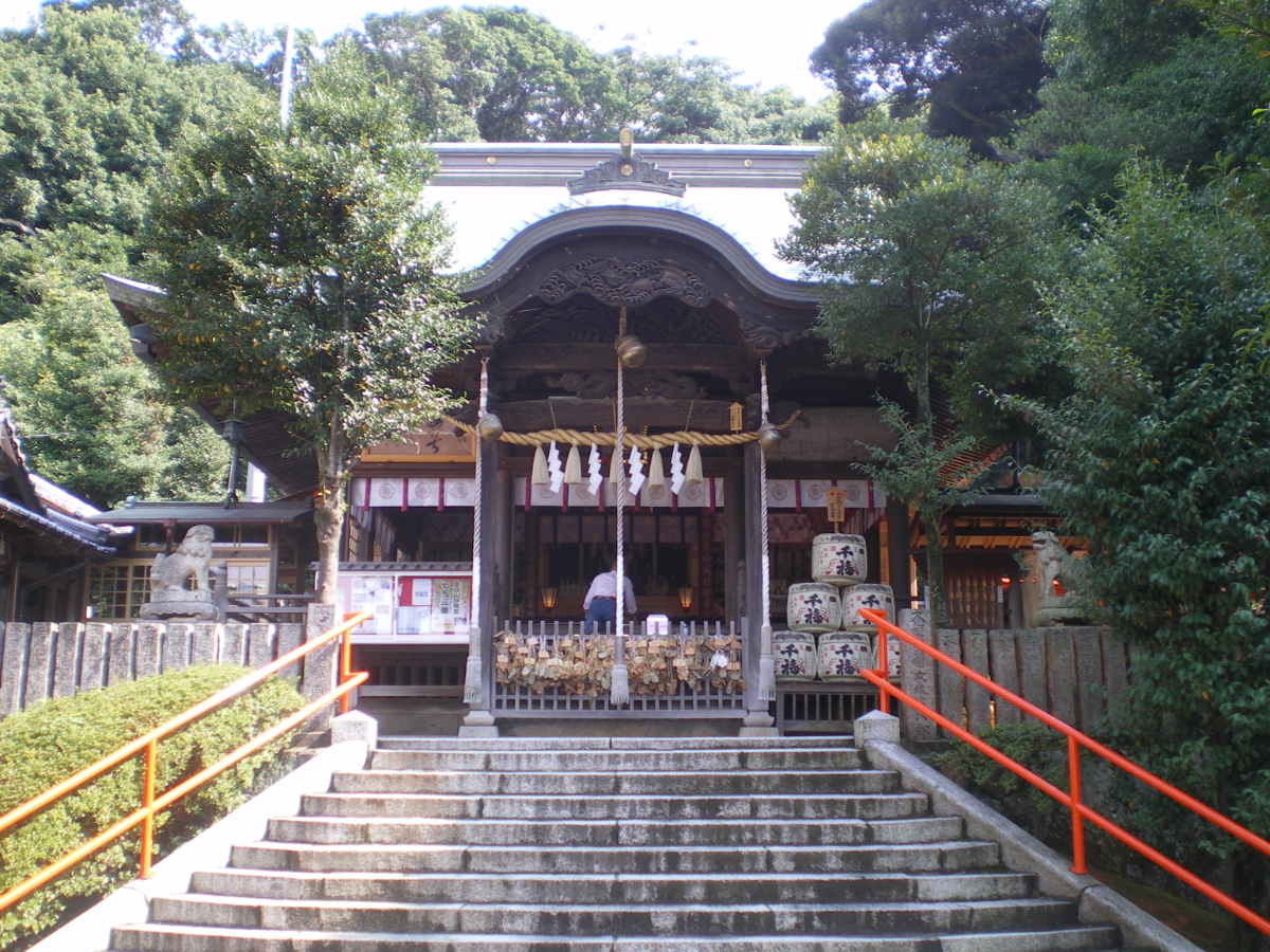 拝殿