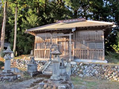 冠嶺神社 拝殿