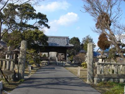 阿遅加神社 入口と神門