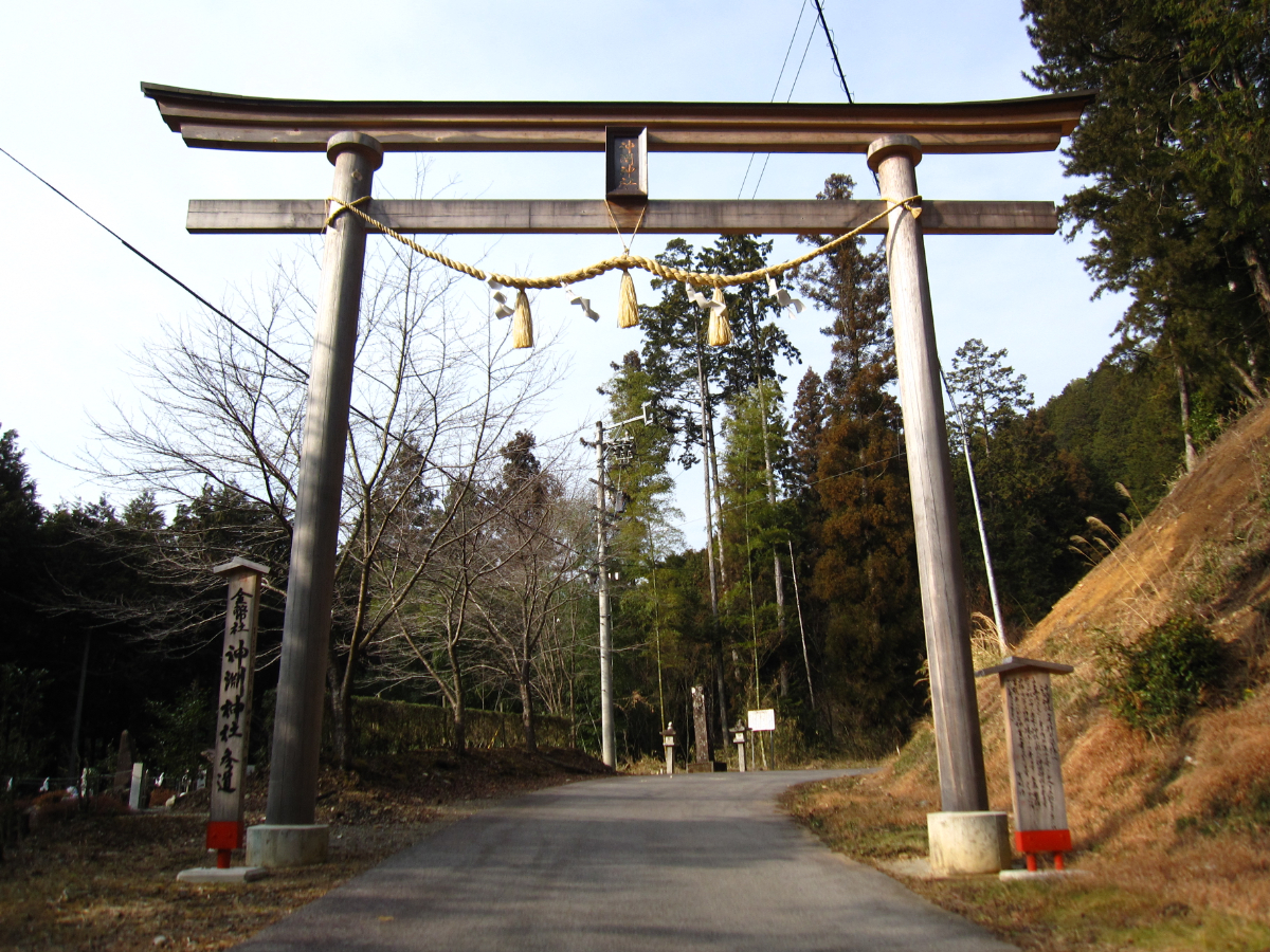 鳥居