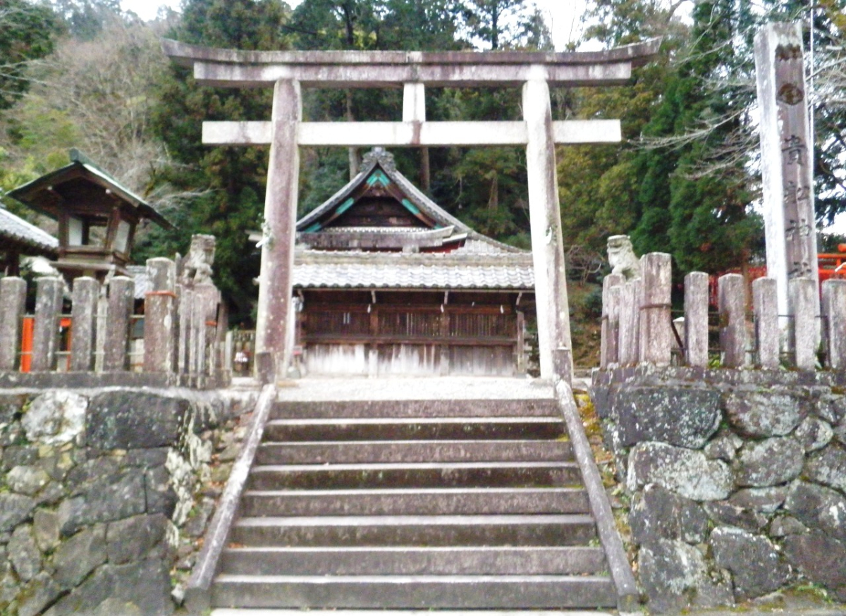 拝殿