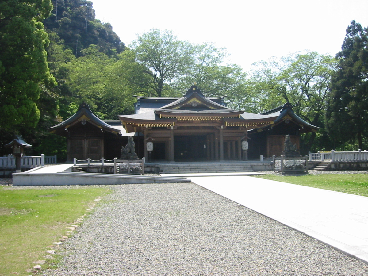 拝殿