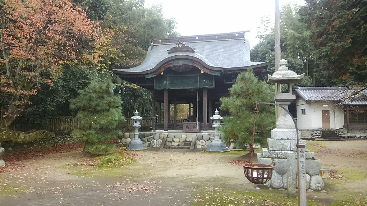 拝殿
