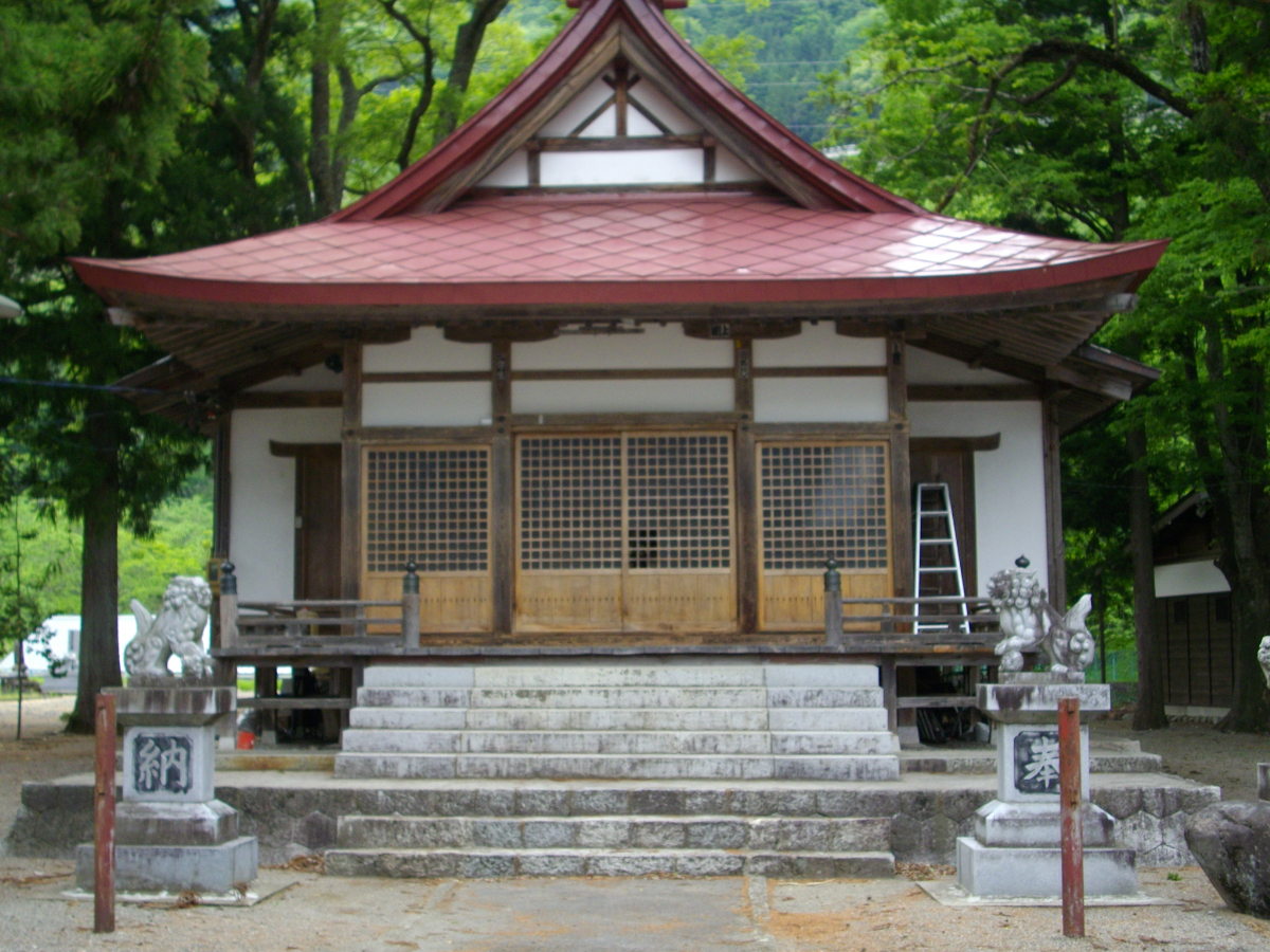 拝殿