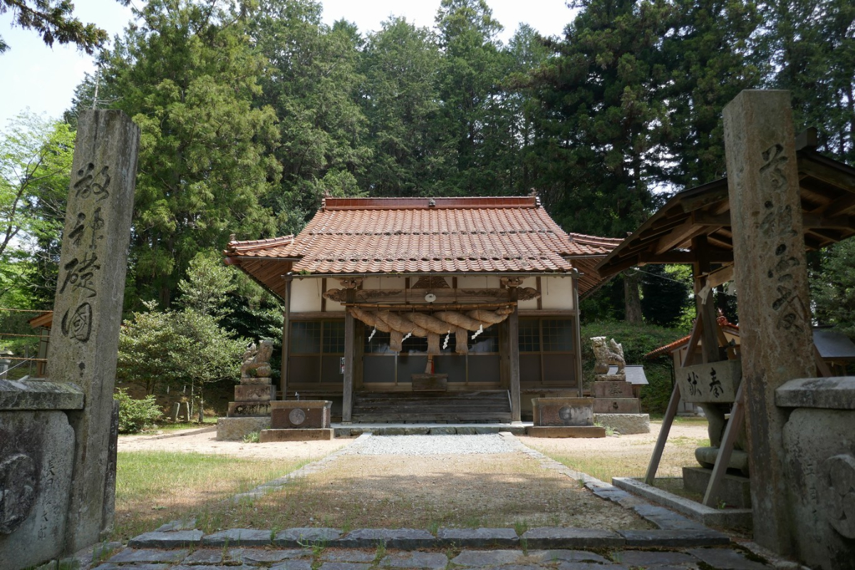 拝殿