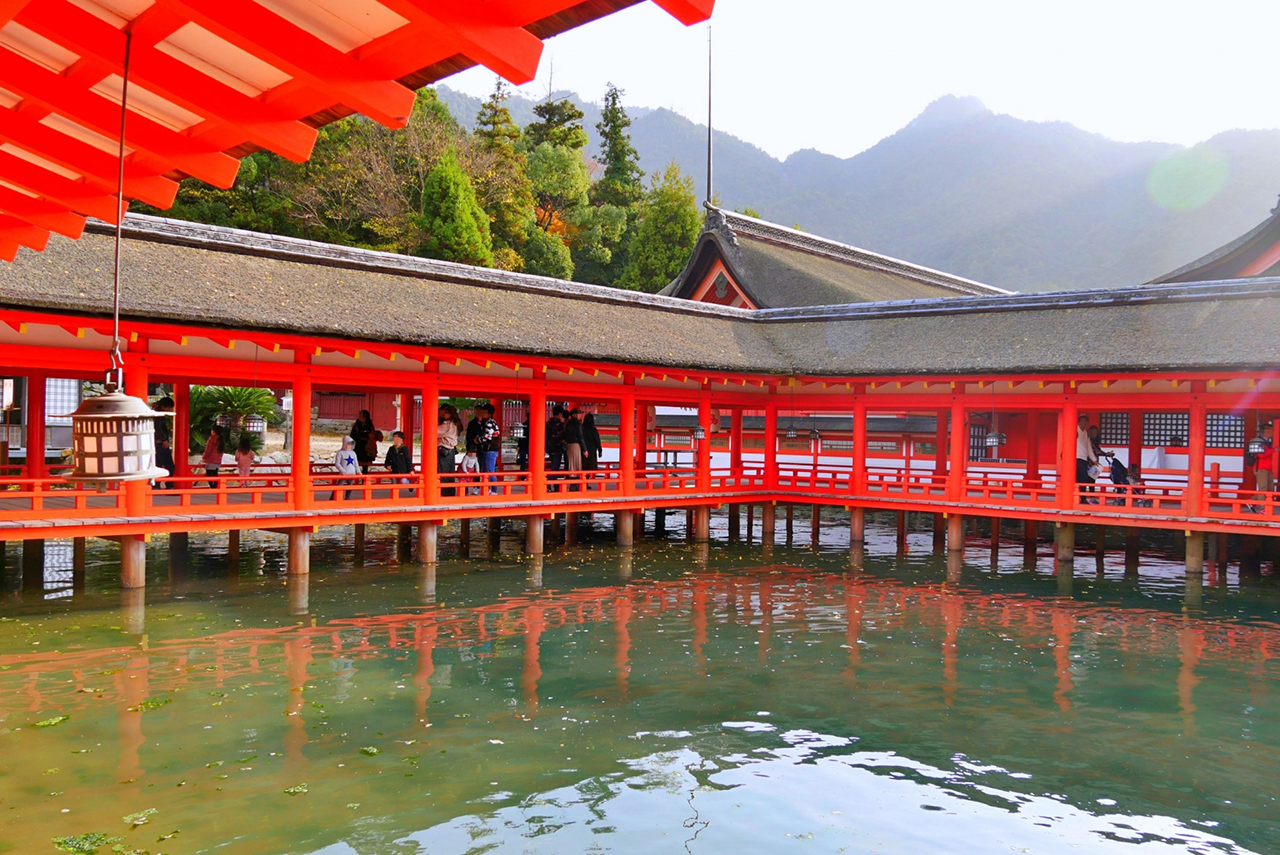 東回廊 外観