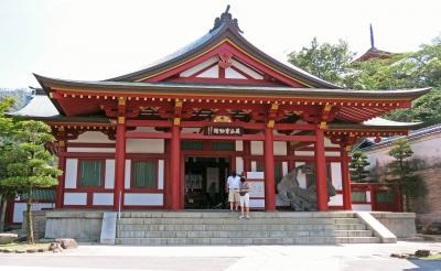 厳島神社 宝物館
