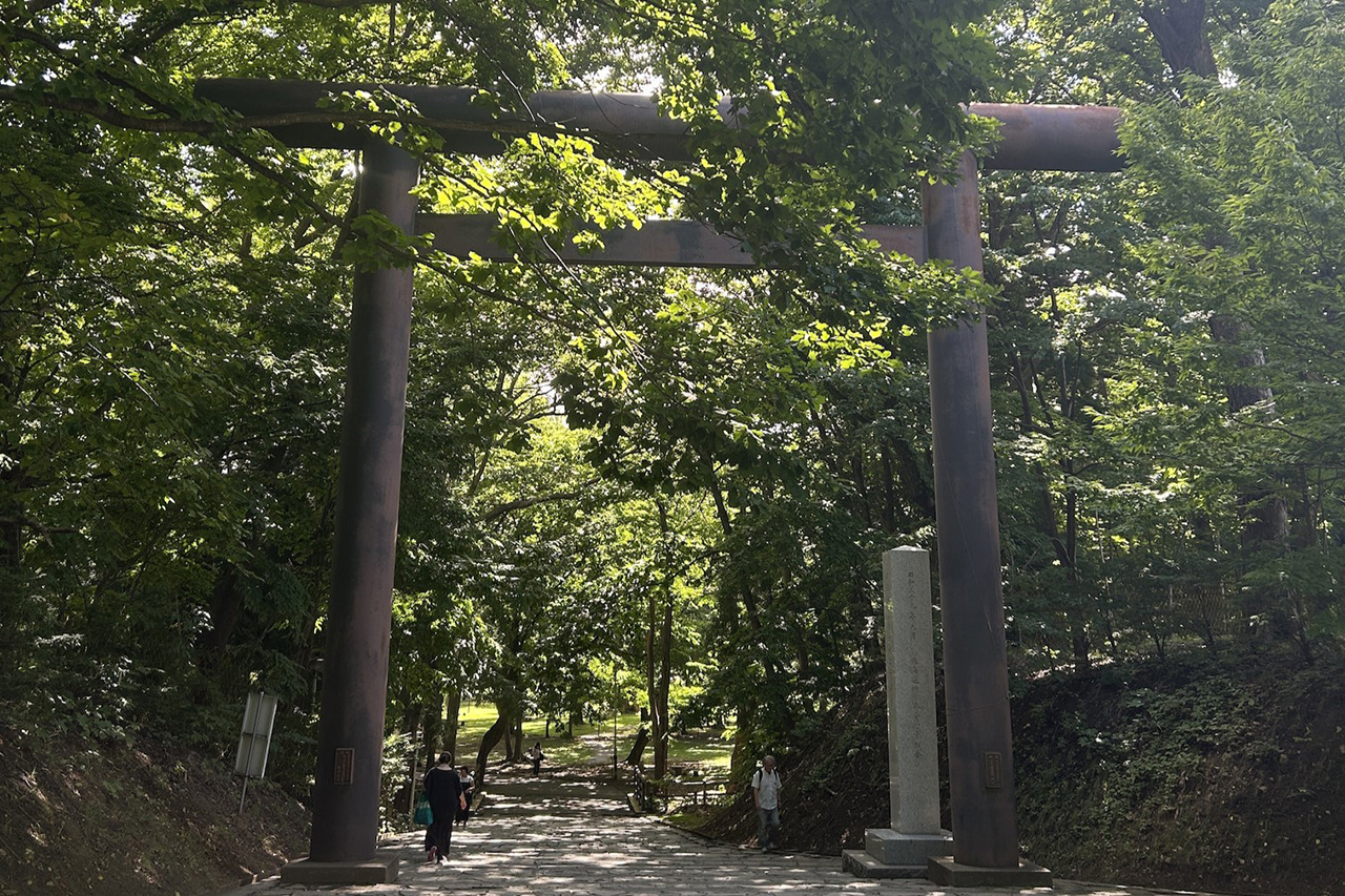 第四鳥居(円山公園口鳥居)