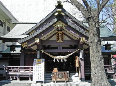 三吉神社 拝殿