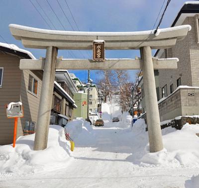 水天宮 鳥居と参道