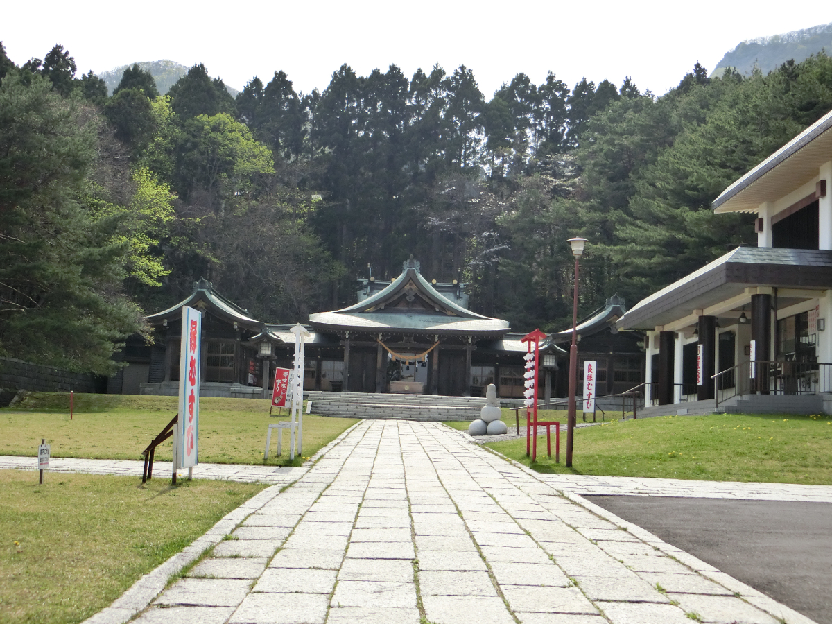 拝殿