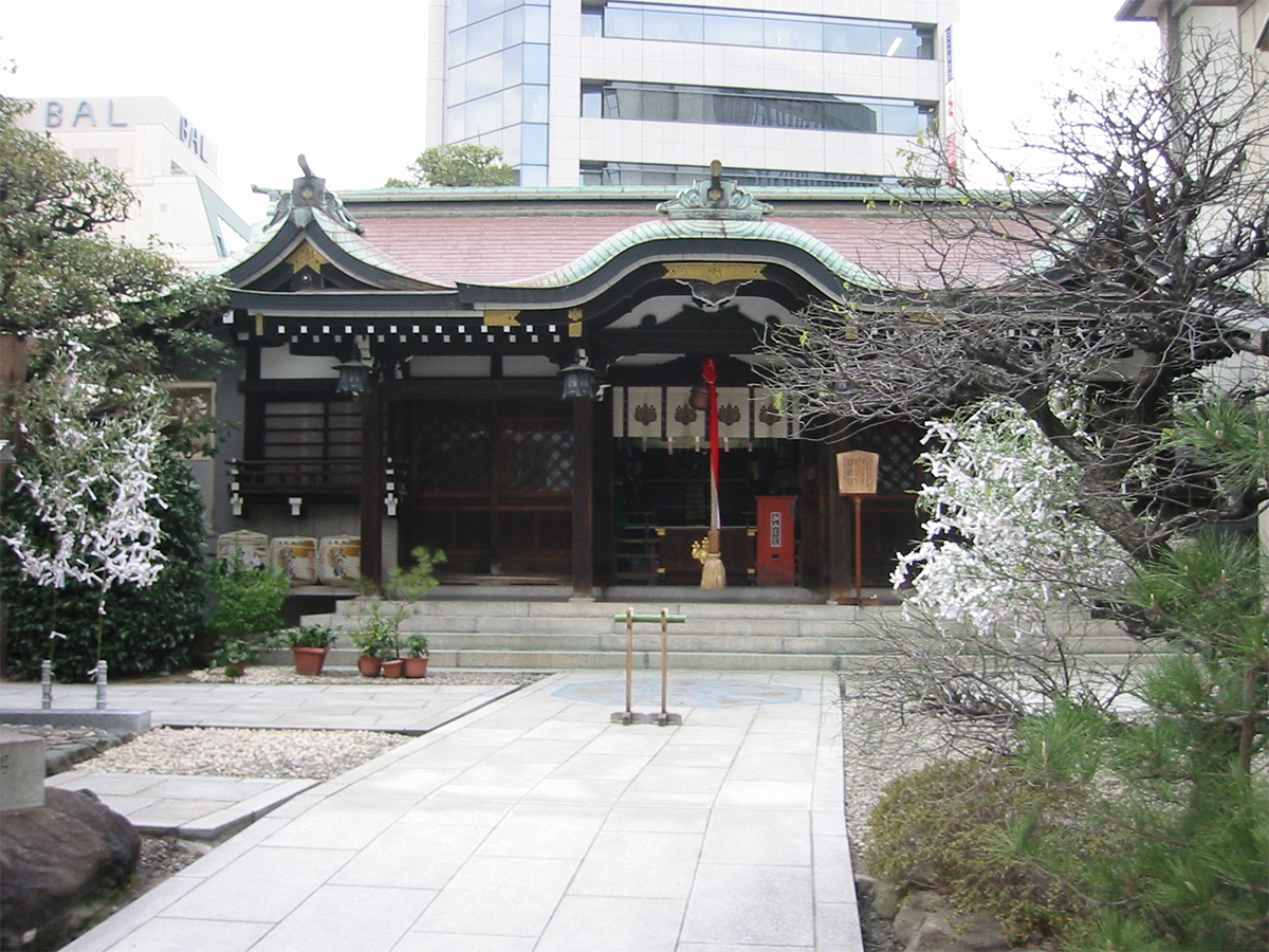 拝殿