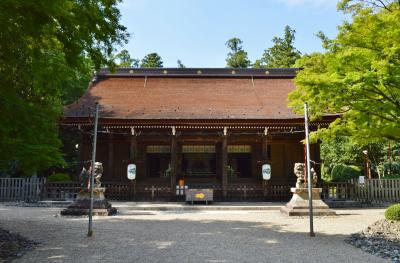 多田神社 拝殿
